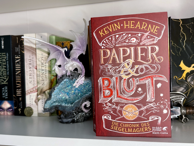Papier & Blut von Kevin Hearne